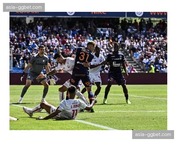 媒体预测：季后赛首轮对阵形势及潜在“下克上”焦点战