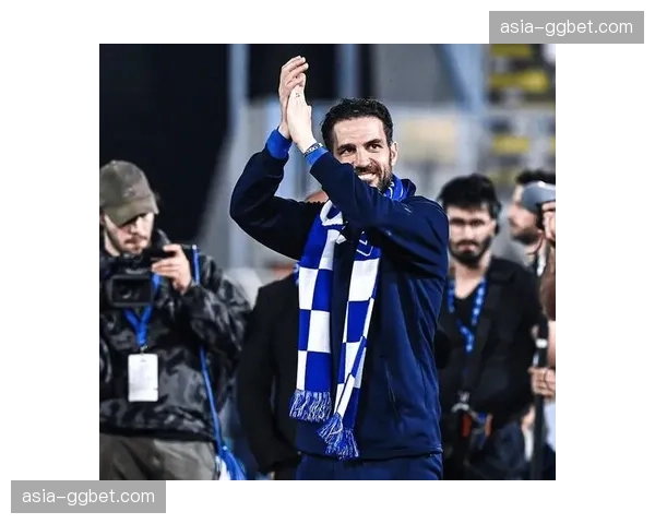 专家评论:意甲中下游球队“摆大巴”战术盛行,是否挤压了传统边路进攻空间?