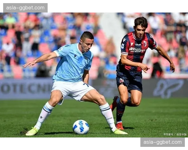 官方：乌迪内斯年轻前锋贝托因脚踝扭伤将缺阵两周