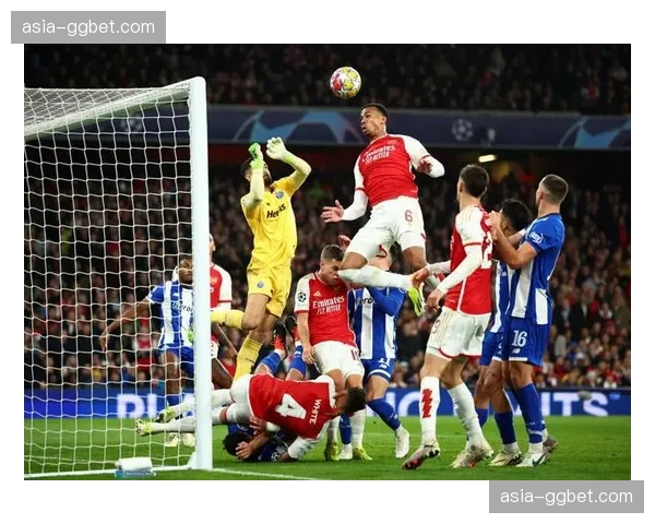 阿森纳五名主力缺席赛前训练，伤病问题引发枪手担忧