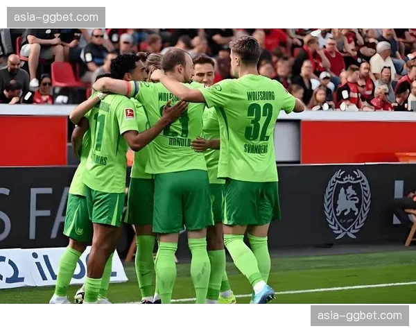 德甲进球盛宴：勒沃库森6-3大胜展现联赛进攻活力